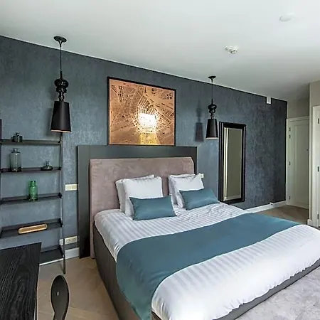 No. 377 House Hotel