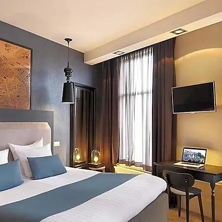 No. 377 House Hotel